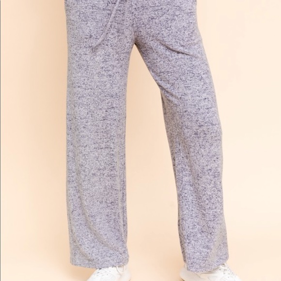 Wide leg joggers - Picture 4 of 4